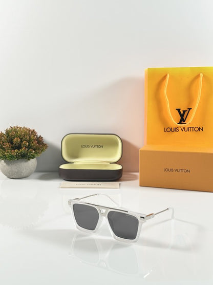 Louiis Vuitton Asthetic Ice and Black Sunglasses