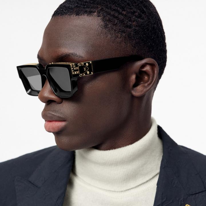 Louiis Vuiitton Primium Unisex Gold Black Sunglasses