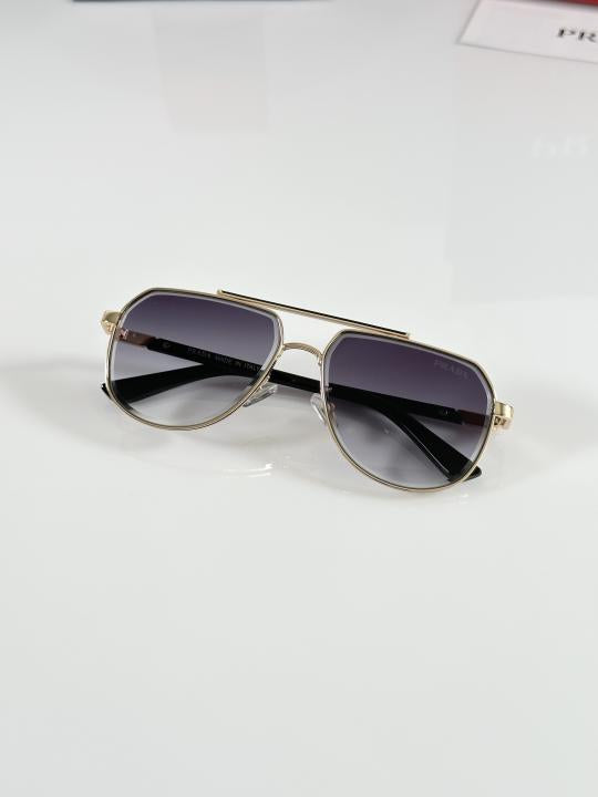 Pradaa Gold And BLack Classic Primium Shaded Sunglasses