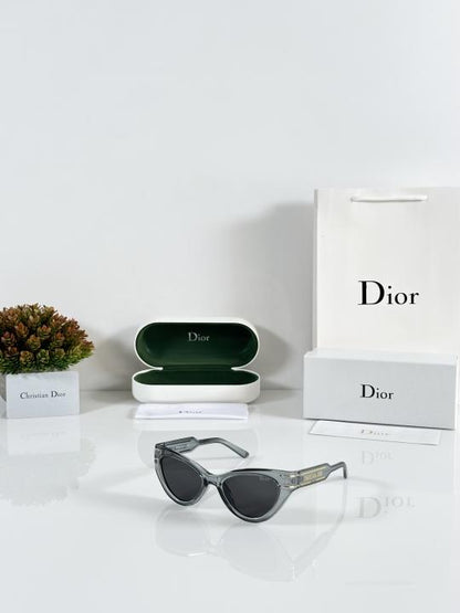 Diior Luxury Grey Cat-Eye Sunglasses – Premium Full Kit