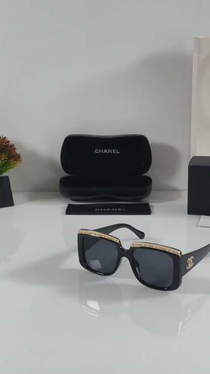 Chanell Classic Elegent Gold Black Sunglasses